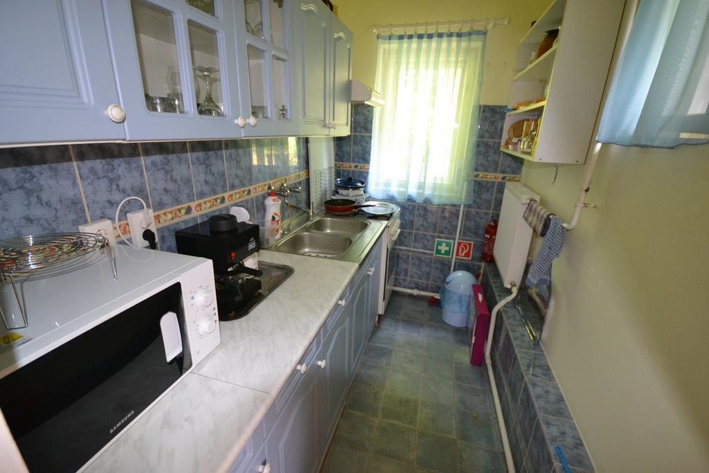 Var-Lak Vendeghaz Szendro Exterior photo